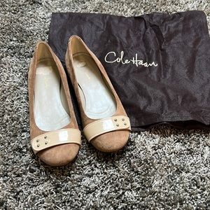 Come Haan suede flats with shoe storage bag